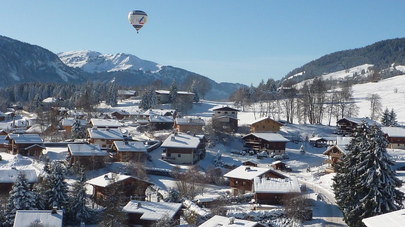 10.01.12 119 Promenade en montgolfière.JPG