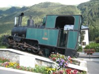 09.07.28 039 Ancienne locomotive du Montenvers.JPG